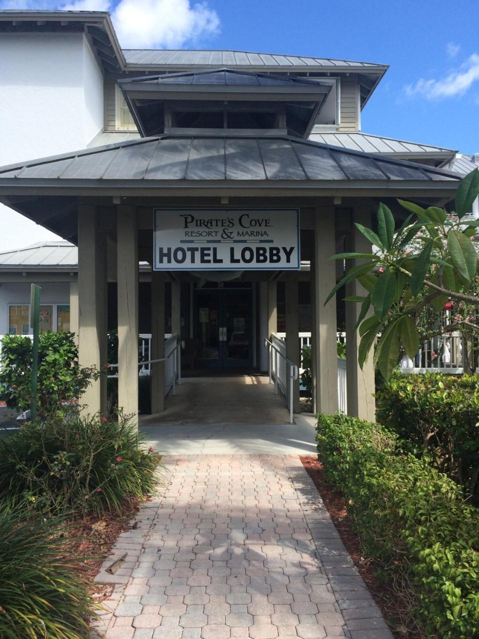 Pirate'S Cove Resort And Marina - Stuart Exterior photo